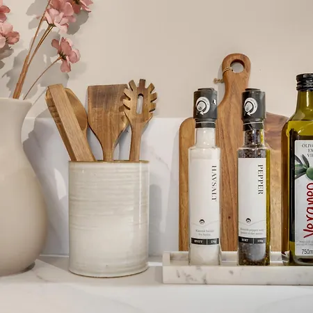 Arctic Lux With Sea & Mountain View *